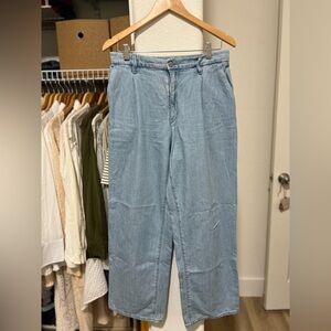 UNIQLO Wide Leg Jeans with Elastic Waistband